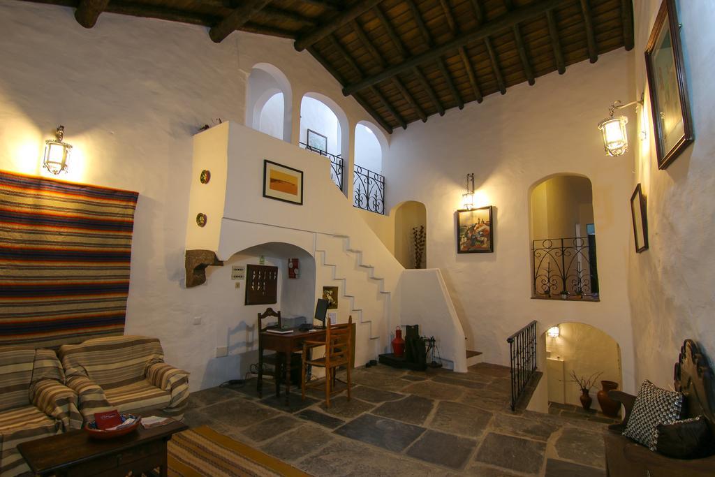 Gasthaus Dom Nuno - Turismo De Habitacao Monsaraz Exterior foto